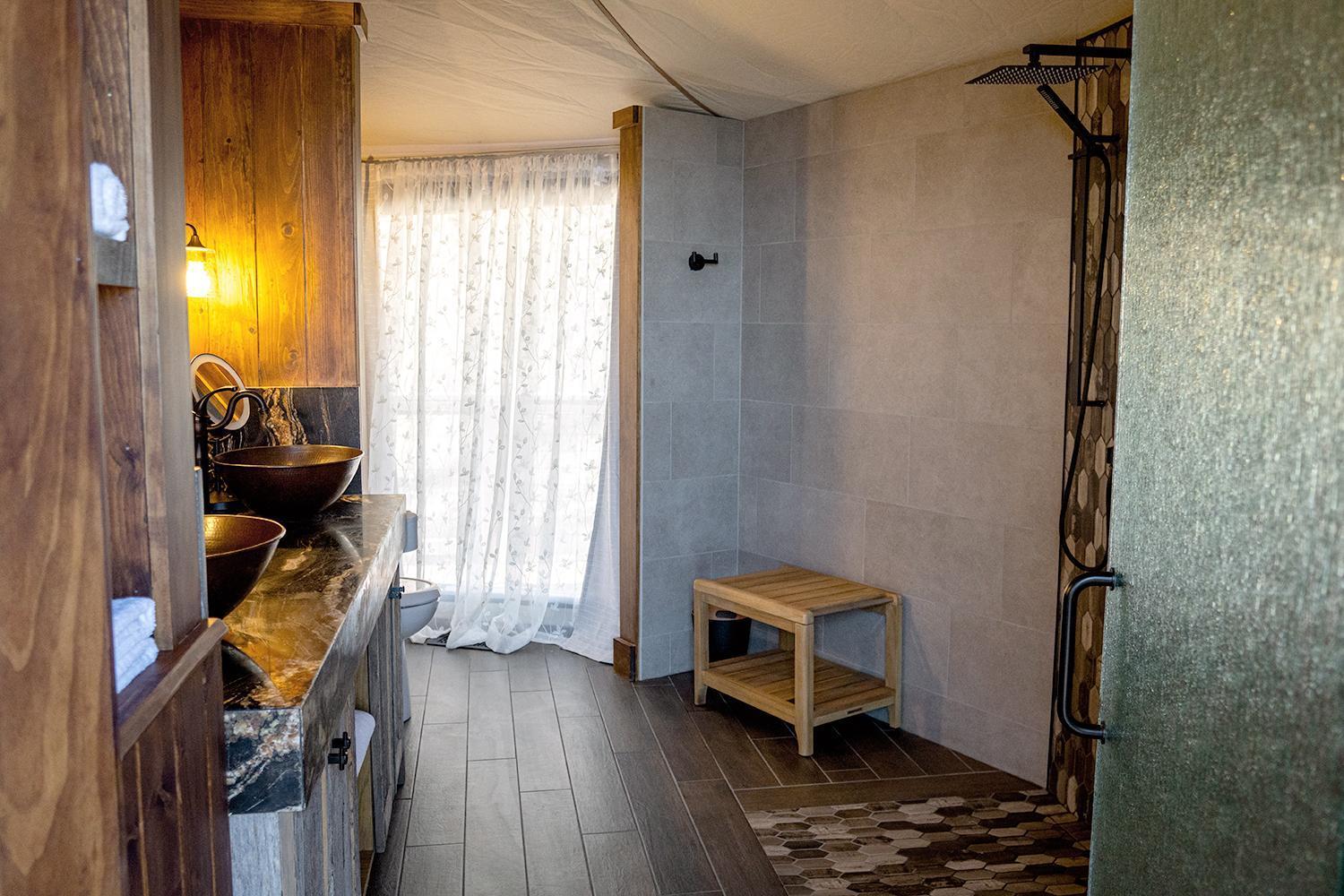 Elk & Embers Mountain Hideaway Otel Waynesville Dış mekan fotoğraf