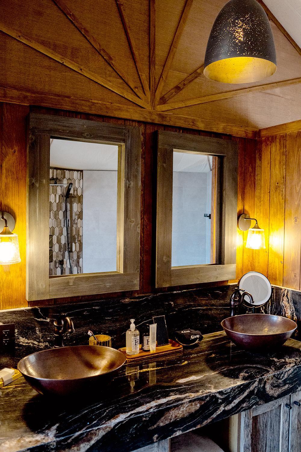 Elk & Embers Mountain Hideaway Otel Waynesville Dış mekan fotoğraf