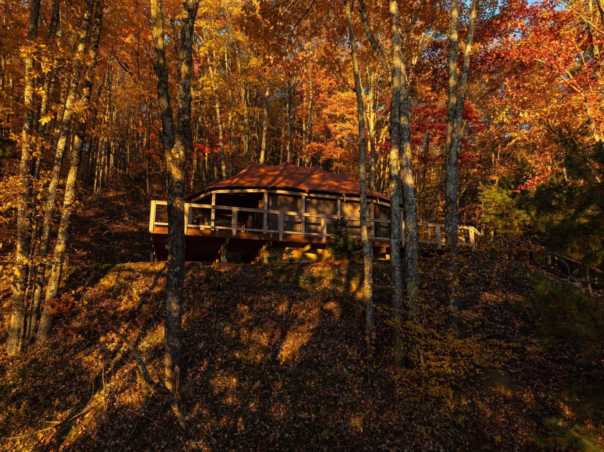 Elk & Embers Mountain Hideaway Otel Waynesville Dış mekan fotoğraf