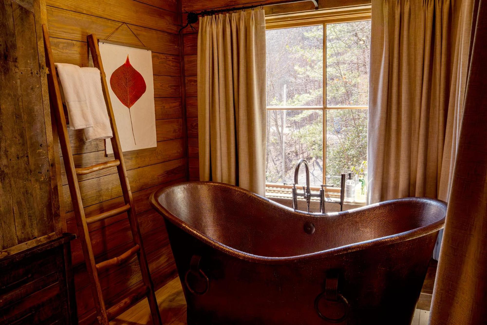 Elk & Embers Mountain Hideaway Otel Waynesville Dış mekan fotoğraf